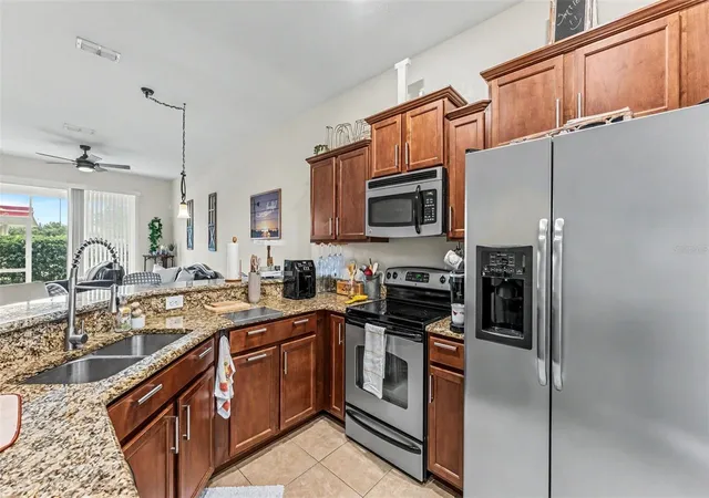 Photo 4 of Townhouse for sale at 4275 WINDING VINE DRIVE, Lakeland, FL 33812 | MLS# L4965479 | Listing updated on 2026-10-08