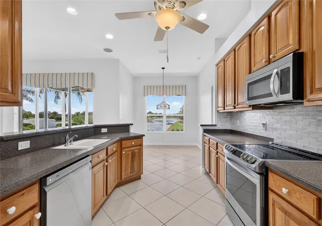 Photo 3 of Single family home for sale at 7887 Crosswinds Way, Mount Dora, FL 32757 | MLS# G5118490 | Listing updated on 2026-10-06