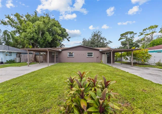 Single family home for sale at 5318 17th Street W, BRADENTON, FL 34207 | MLS# A4708069
