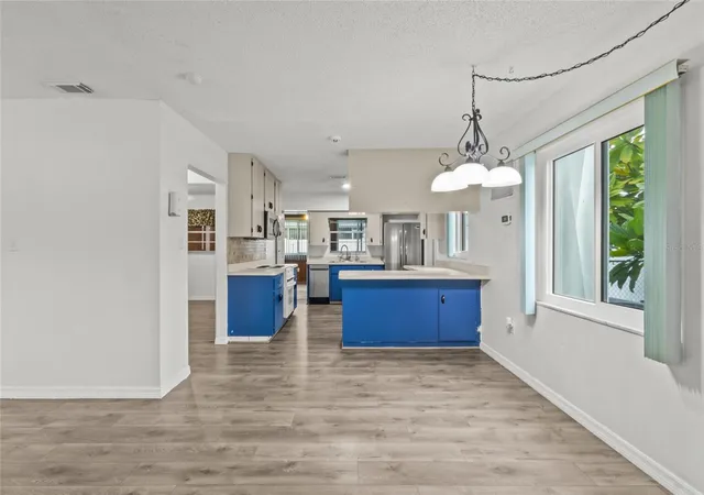 Photo 4 of Single family home for sale at 5318 17th Street W, Bradenton, FL 34207 | MLS# A4708069 | Listing updated on 2026-10-05