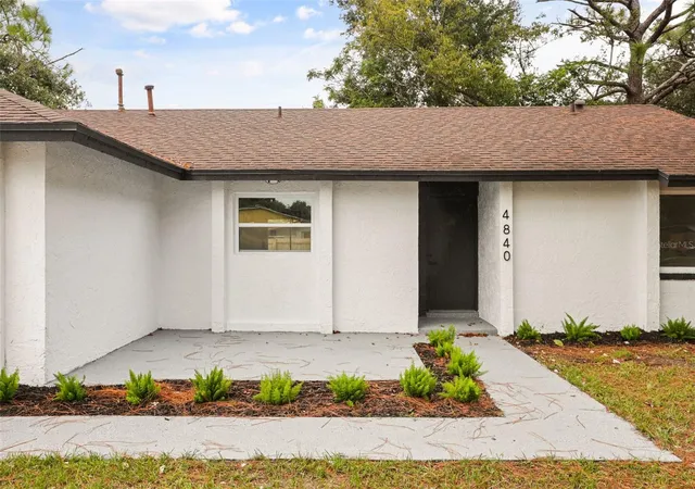 Photo 4 of Single family home for sale at 4840 Red Willow Ave, Orlando, FL 32808 | MLS# O6446400 | Listing updated on 2026-10-06