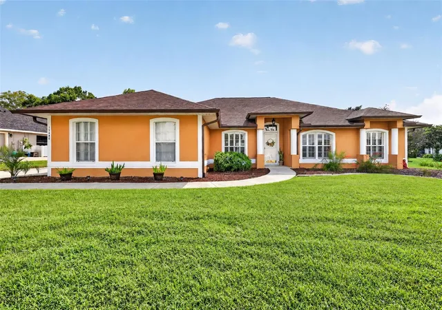 Photo 4 of Single family home for sale at 11340 Preston Cvs Rd, Clermont, FL 34711 | MLS# G5118495 | Listing updated on 2026-10-23