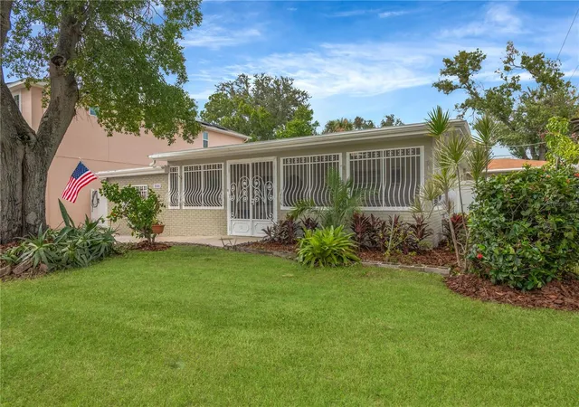 Single family home for sale at 3501 W Price Ave, TAMPA, FL 33611 | MLS# TB8553908
