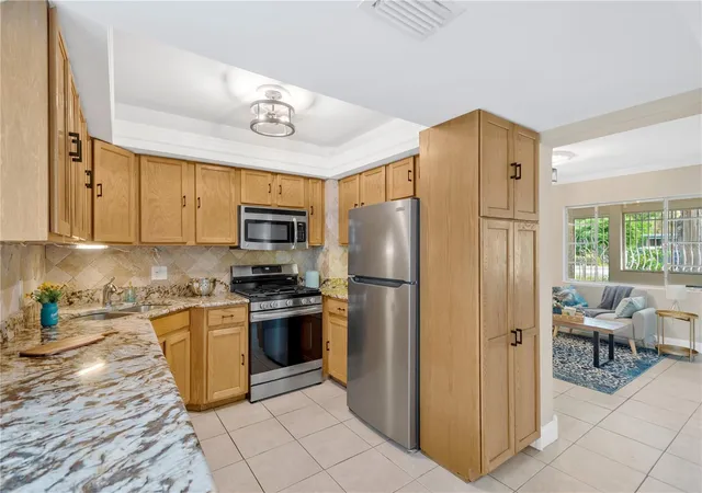 Photo 2 of Single family home for sale at 3501 W Price Ave, Tampa, FL 33611 | MLS# TB8553908 | Listing updated on 2026-10-03