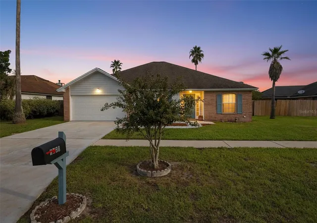 Photo 2 of Single family home for sale at 3180 Fox Squirrel Dr, Orange Park, FL 32073 | MLS# TB8553912 | Listing updated on 2026-10-02
