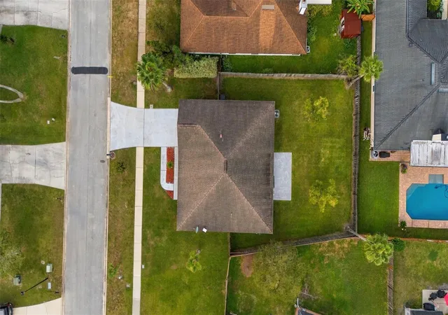 Photo 3 of Single family home for sale at 3180 Fox Squirrel Dr, Orange Park, FL 32073 | MLS# TB8553912 | Listing updated on 2026-10-02