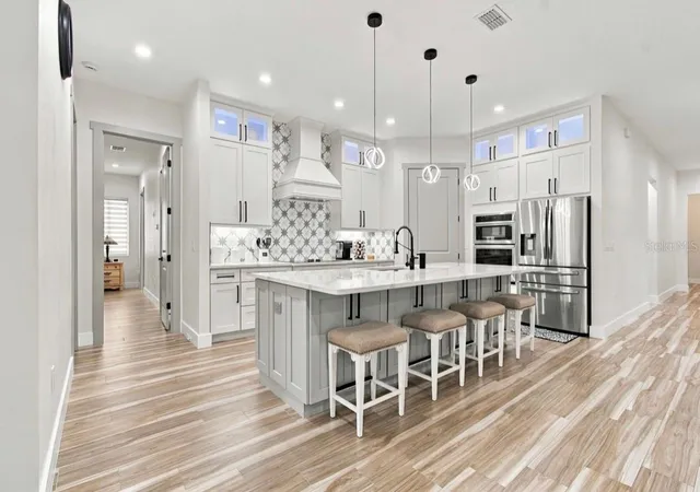 Photo 1 of Single family home for sale at 13204 Lake Magdalene Blvd, Tampa, FL 33618 | MLS# TB8553913 | Listing updated on 2026-10-03