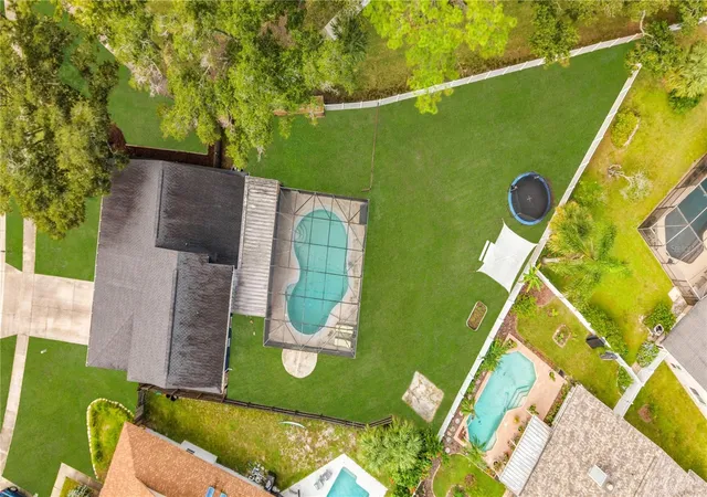 Photo 3 of Single family home for sale at 4038 Biscayne Dr, Winter Springs, FL 32708 | MLS# O6446407 | Listing updated on 2026-10-04