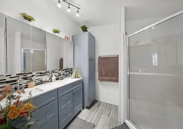 Photo 3 of Manufactured home for sale at 9918 Osceola Dr, Weeki Wachee, FL 34613 | MLS# TB8553918 | Listing updated on 2026-10-01