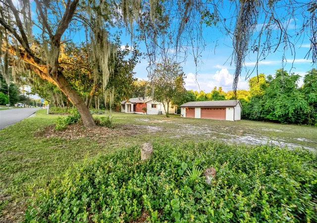 Photo 4 of Single family home for sale at 245 Agua Vista St, Debary, FL 32713 | MLS# V4951609 | Listing updated on 2026-10-08