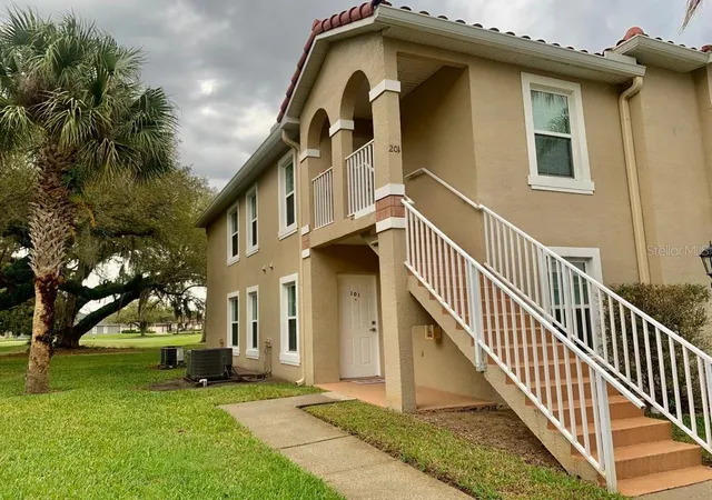 Listing Photo 4 - Condo for sale in building located at 2836 Osprey Cvs Pl, Kissimmee, FL 34746 - Unit #201