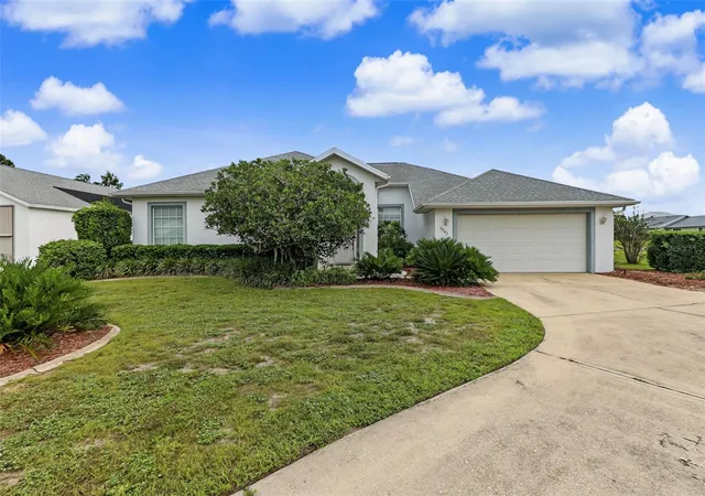 Photo 1 of Single family home for sale at 9543 SE 70th Terrace, Ocala, FL 34472 | MLS# OM733232 | Listing updated on 2026-10-06