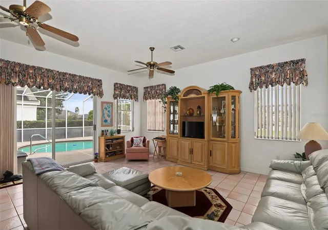 Photo 2 of Single family home for sale at 9543 SE 70th Terrace, Ocala, FL 34472 | MLS# OM733232 | Listing updated on 2026-10-06