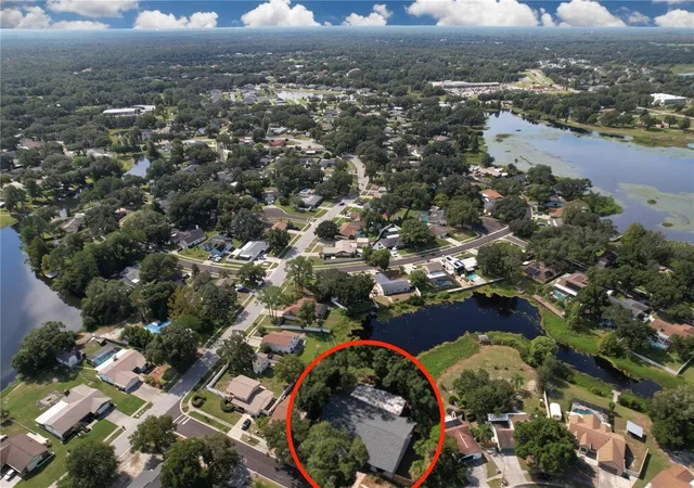 Photo 4 of Single family home for sale at 1413 Windjammer Loop, Lutz, FL 33559 | MLS# TB8553923 | Listing updated on 2026-10-02