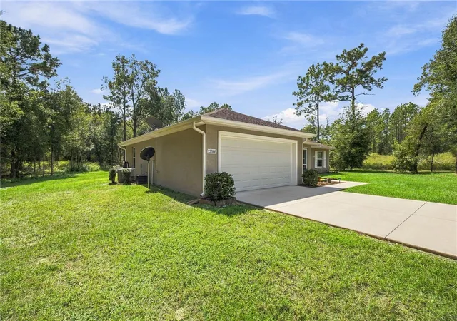 Photo 3 of Single family home for sale at 12888 SW 98th Street, Dunnellon, FL 34432 | MLS# OM733233 | Listing updated on 2026-10-02