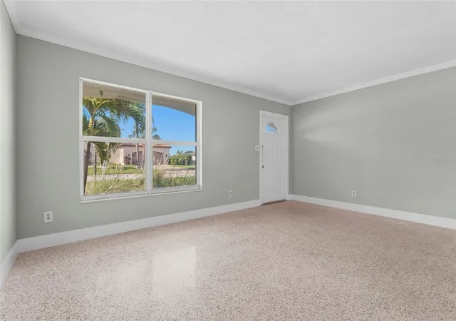 Photo 2 of Single family home for sale at 2815 Bay Dr, Bradenton, FL 34207 | MLS# A4708085 | Listing updated on 2026-10-15