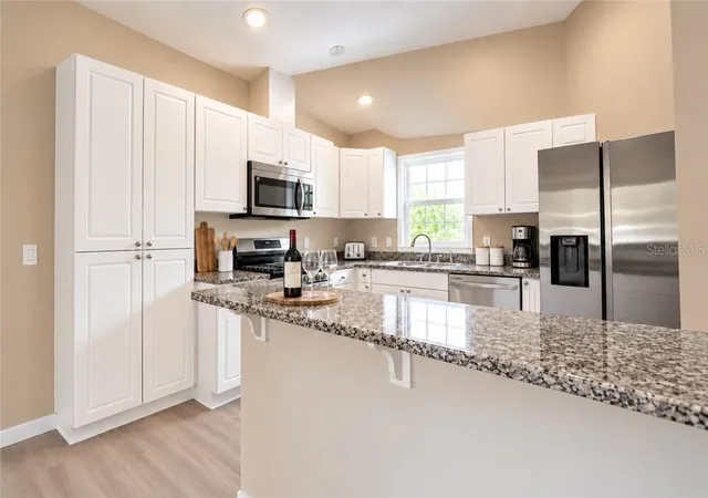 Listing Photo 5 - Condo for sale in building located at 4450 E Windmill Dr, INVERNESS, FL 34453 - Unit #206