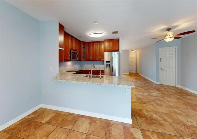 Photo 4 of Single family home for sale at 147 Hourglass Dr, Venice, FL 34293 | MLS# A4708086 | Listing updated on 2026-10-08