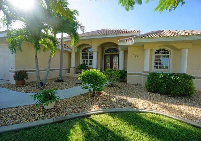 Photo 2 of Single family home for sale at 17123 Barcrest Ln, Punta Gorda, FL 33955 | MLS# C7531432 | Listing updated on 2026-10-05