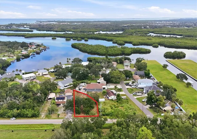Photo 1 of Land for sale at 2607 Gulf City Rd, Ruskin, FL 33570 | MLS# A4708092 | Listing updated on 2026-10-08