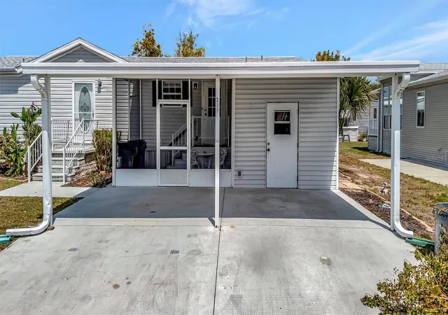 Photo 3 of Manufactured home for sale at 211 S Port Royal Ln #523, Apollo Beach, FL 33572 | MLS# TB8553928 | Listing updated on 2026-10-04