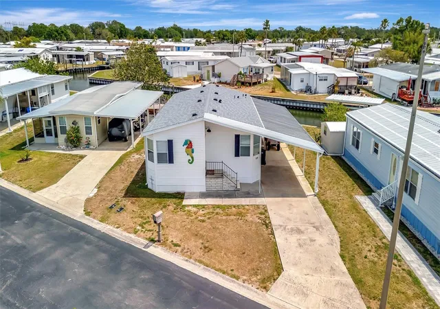 Photo 2 of Manufactured home for sale at 119 E Saint Johns Way, Apollo Beach, FL 33572 | MLS# TB8553930 | Listing updated on 2026-10-04