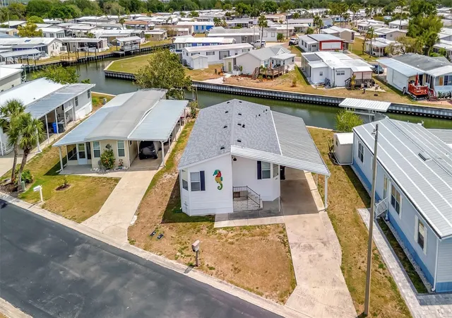 Photo 3 of Manufactured home for sale at 119 E Saint Johns Way, Apollo Beach, FL 33572 | MLS# TB8553930 | Listing updated on 2026-10-04