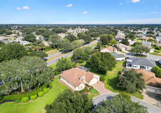 Photo 2 of Single family home for sale at 17765 SE 85th Causton Ct, The Villages, FL 32162 | MLS# A4708096 | Listing updated on 2026-10-31