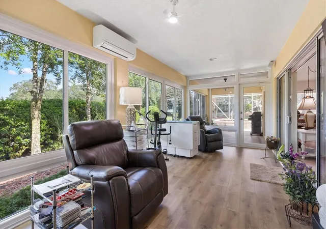 Photo 3 of Single family home for sale at 17765 SE 85th Causton Ct, The Villages, FL 32162 | MLS# A4708096 | Listing updated on 2026-10-31