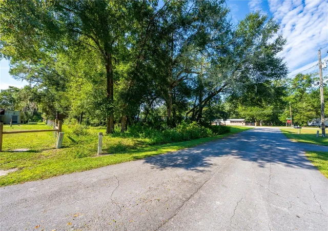Photo 2 of Land for sale at Magnolia Rd, Altoona, FL 32702 | MLS# O6446422 | Listing updated on 2026-10-02