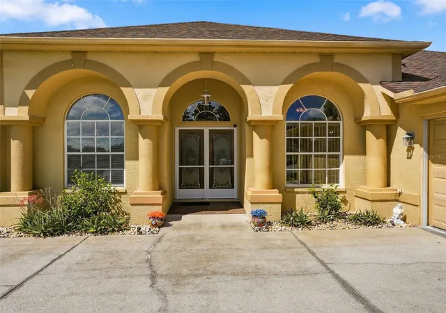 Photo 4 of Single family home for sale at 3542 Conifer Loop, Spring Hill, FL 34609 | MLS# TB8553931 | Listing updated on 2026-10-02