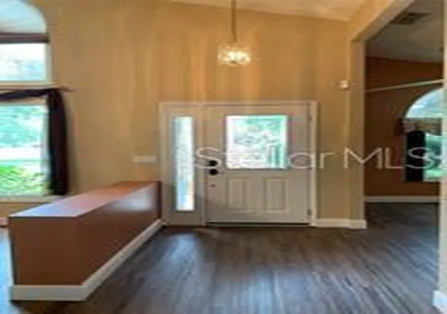 Photo 4 of Single family home for sale at 4605 Oak River Cir, Valrico, FL 33596 | MLS# TB8553933 | Listing updated on 2026-10-02