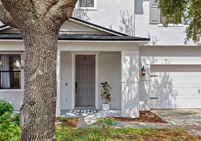 Photo 3 of Single family home for sale at 822 N Jacks Lake Rd, Clermont, FL 34711 | MLS# G5118500 | Listing updated on 2026-10-07