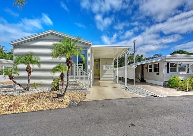 Manufactured home for sale at 84 Southwinds Dr, SARASOTA, FL 34231 | MLS# A4708103