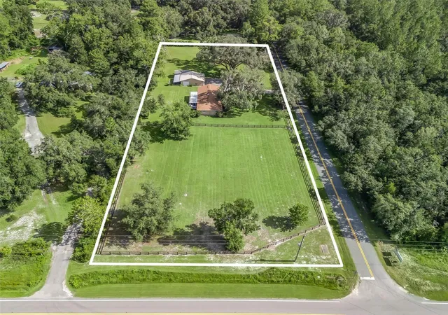 Single family home for sale at 5700 NW 135th Avenue, Morriston, FL 32668 | MLS# OM733238 | Listing updated on 2026-10-02