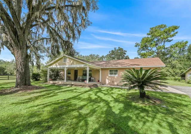 Photo 4 of Single family home for sale at 5700 NW 135th Avenue, Morriston, FL 32668 | MLS# OM733238 | Listing updated on 2026-10-02