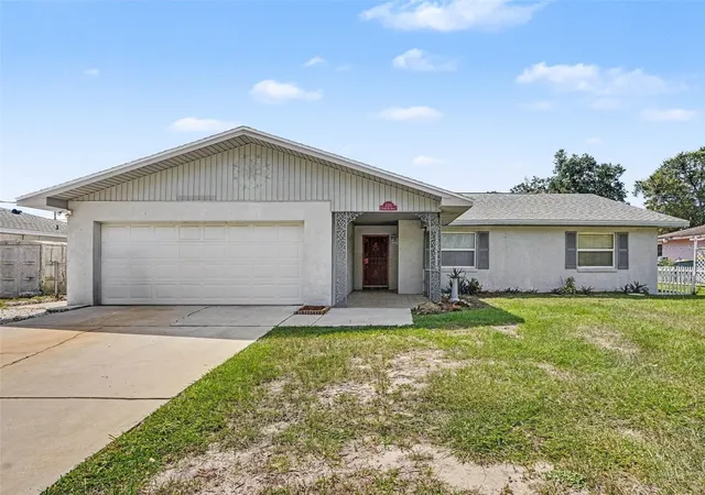 Photo 1 of Single family home for sale at 720 Lake Ned Rd, Winter Haven, FL 33884 | MLS# O6446429 | Listing updated on 2026-10-02