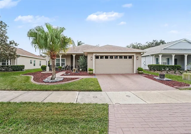 Photo 2 of Single family home for sale at 180 Tall Pines Pass, Kissimmee, FL 34759 | MLS# TB8553938 | Listing updated on 2026-10-03