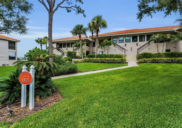 Photo 4 of Condo for sale at 1813 Mariner Dr #146, Tarpon Springs, FL 34689 | MLS# W7889993 | Listing updated on 2026-10-02