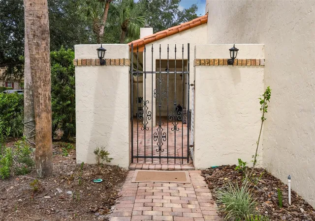 Photo 1 of Condo for sale at 170 Balfour Dr #1, Winter Park, FL 32792 | MLS# O6446433 | Listing updated on 2026-10-06