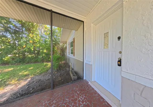 Photo 4 of Single family home for sale at 1108 NE 12th Street, Ocala, FL 34470 | MLS# TB8553942 | Listing updated on 2026-10-03