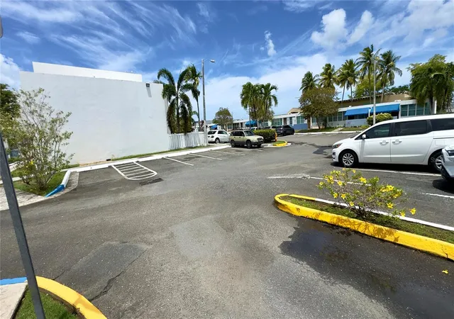 Photo 3 of Sale Pending at 2 Cond Garden View #4-42, Carolina, PR 00985 | MLS# PR9124624 | Listing updated on 2026-10-22