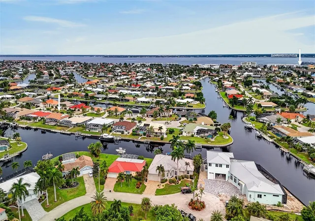 Photo 2 of Single family home for sale at 1645 Via Bianca, Punta Gorda, FL 33950 | MLS# C7531434 | Listing updated on 2026-10-09