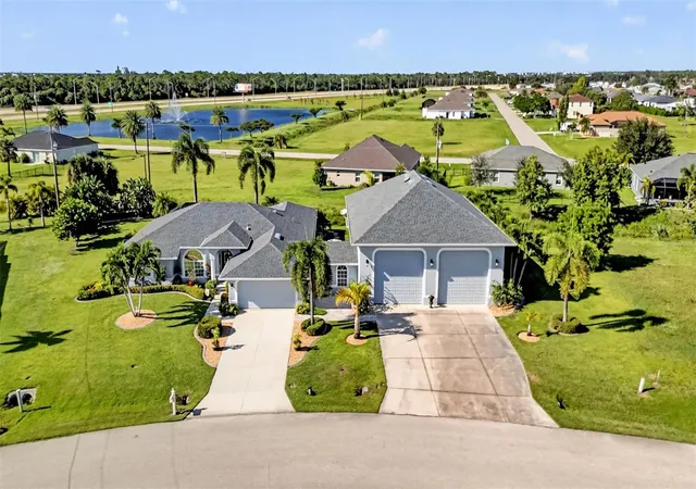Photo 2 of Single family home for sale at 25186 Estrada Cir, Punta Gorda, FL 33955 | MLS# C7531436 | Listing updated on 2026-10-23