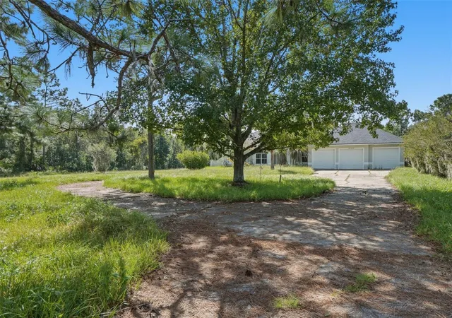 Photo 4 of Single family home for sale at 19562 Majestic St, Orlando, FL 32833 | MLS# O6446440 | Listing updated on 2026-10-03