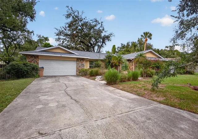 Single family home for sale at 531 Garrard Dr, TEMPLE TERRACE, FL 33617 | MLS# TB8553949
