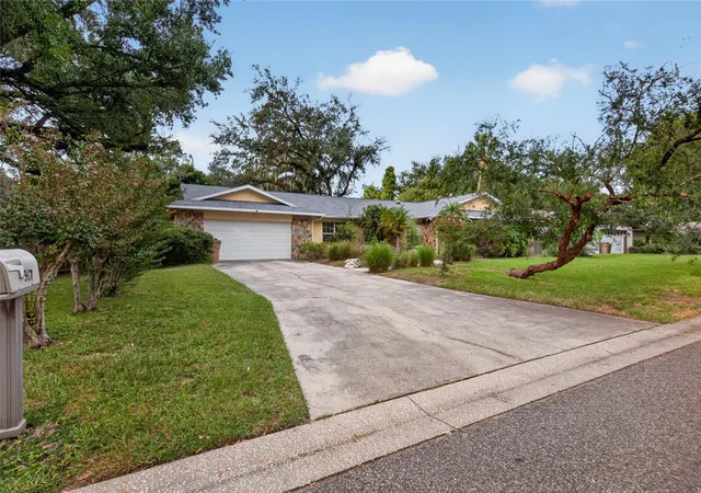 Photo 1 of Single family home for sale at 531 Garrard Dr, Temple Terrace, FL 33617 | MLS# TB8553949 | Listing updated on 2026-10-05