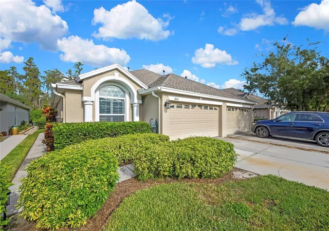 Photo 3 of Single family home for sale at 2815 Torrance Dr, Land O Lakes, FL 34638 | MLS# TB8553950 | Listing updated on 2026-10-02