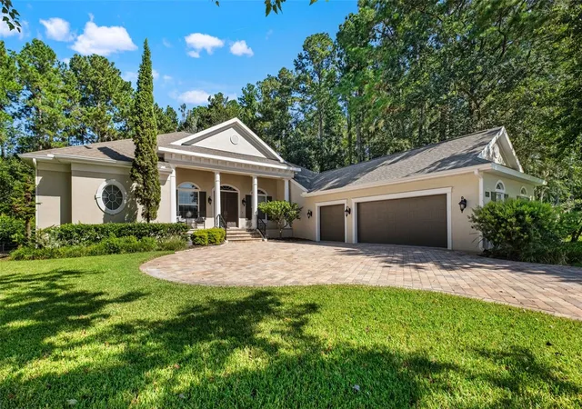Photo 3 of Single family home for sale at 19623 Sheltered Hl Dr, Brooksville, FL 34601 | MLS# TB8553951 | Listing updated on 2026-10-05
