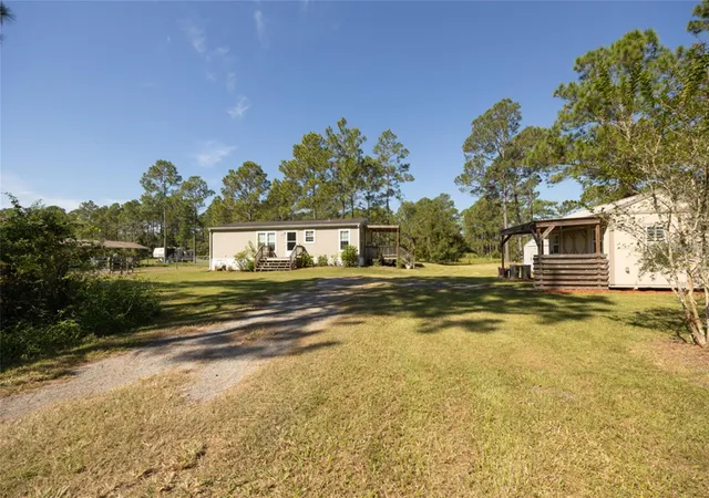Photo 4 of House for sale at 5607 Cherry Ln, Bunnell, FL 32110 | MLS# FC321831 | Listing updated on 2026-10-02